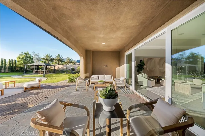 267 N Baldy Vista, Glendora, California 91741