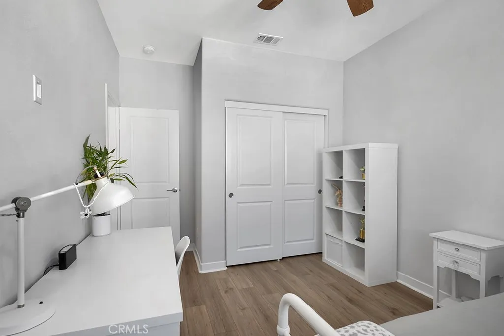 27238 Red Willow Court, Valencia, California 91381 home-pic-18