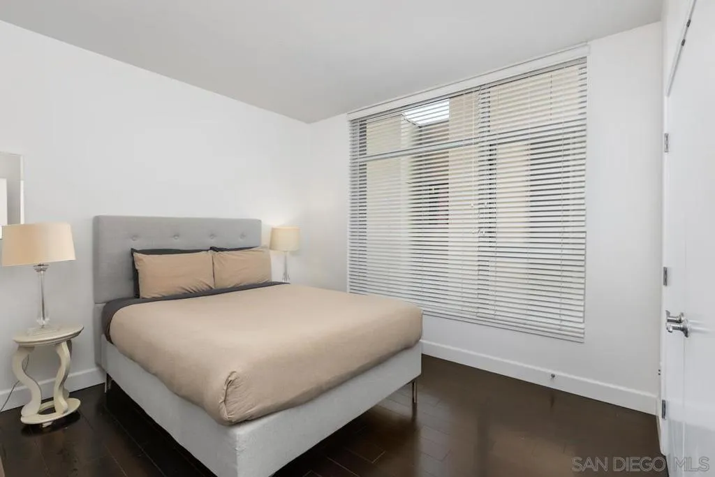 427 9th Ave 601, San Diego, California 92101 home-pic-10