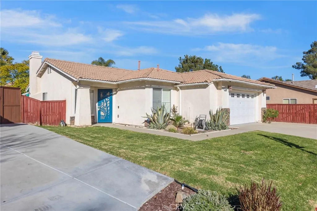 22905 Canyon View Drive, Corona, California 92883 home-pic-4