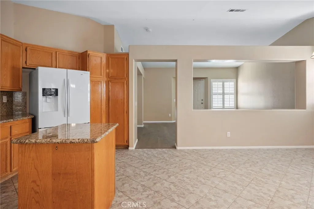 22905 Canyon View Drive, Corona, California 92883 home-pic-11