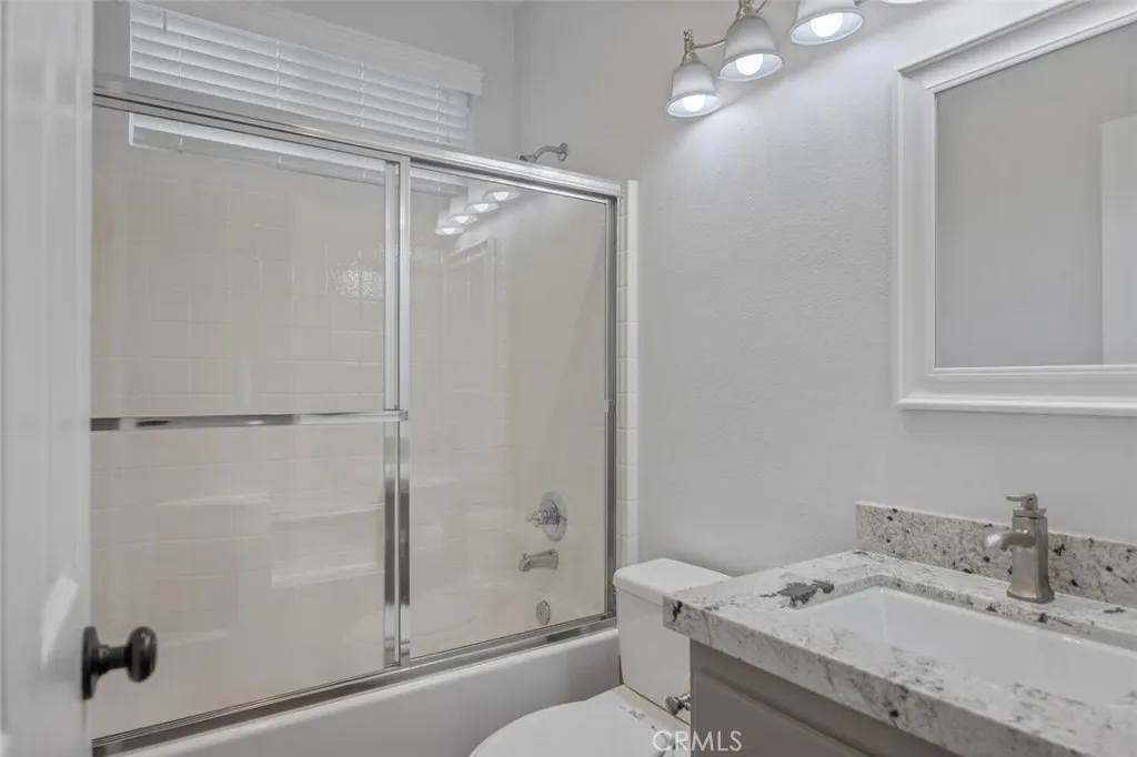 28534 Old Spanish, Saugus, California 91390 home-pic-13