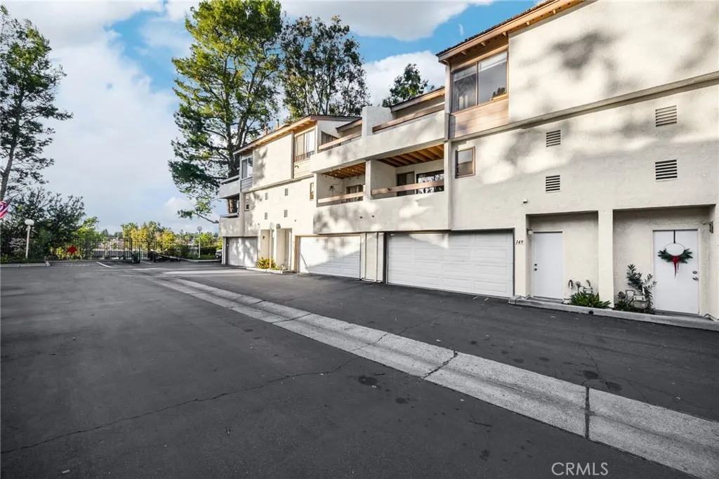 149 Spring Court, Brea, California 92821 home-pic-2