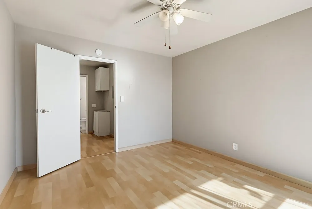 5585 E Pacific Coast E 353, Long Beach, California 90804 home-pic-24