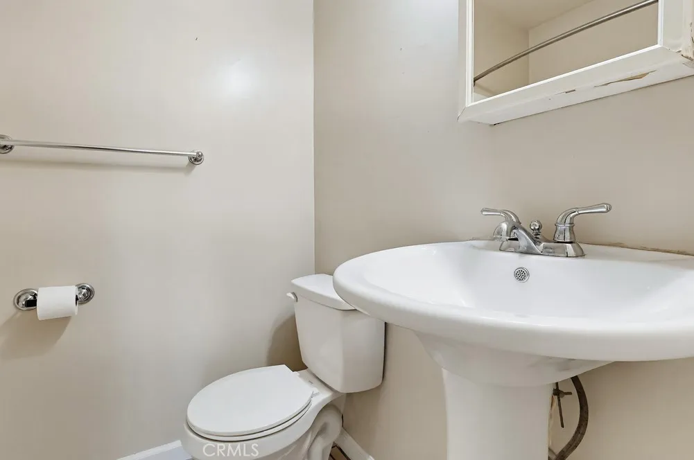 5585 E Pacific Coast E 353, Long Beach, California 90804 home-pic-28