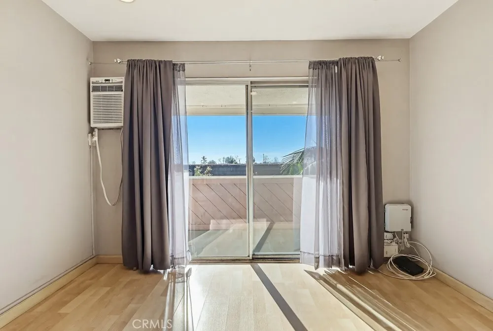 5585 E Pacific Coast E 353, Long Beach, California 90804 home-pic-8