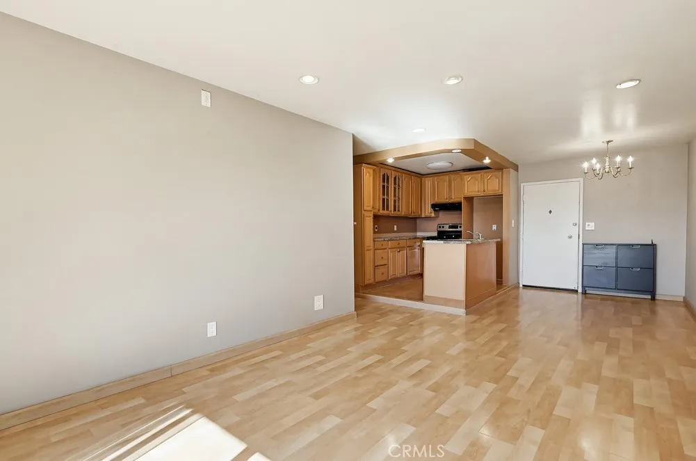 5585 E Pacific Coast E 353, Long Beach, California 90804 home-pic-10