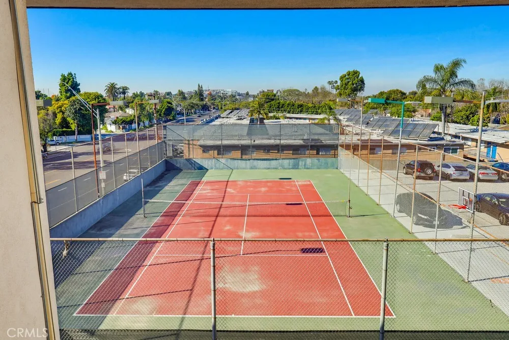 5585 E Pacific Coast E 353, Long Beach, California 90804 home-pic-38