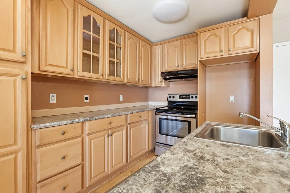 5585 E Pacific Coast E 353, Long Beach, California 90804 home-pic-16