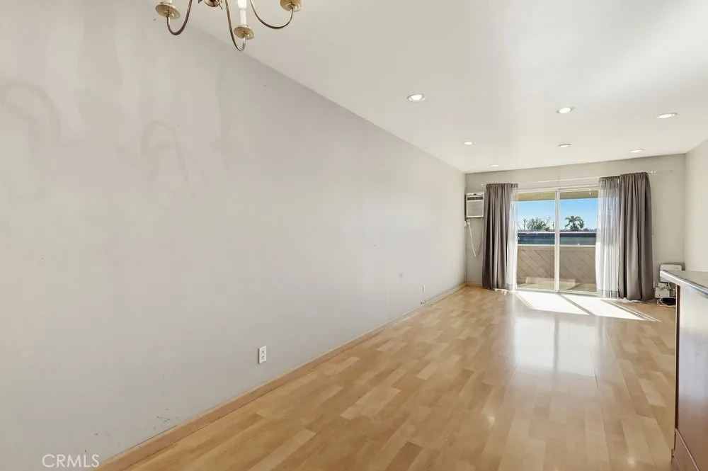 5585 E Pacific Coast E 353, Long Beach, California 90804 home-pic-5