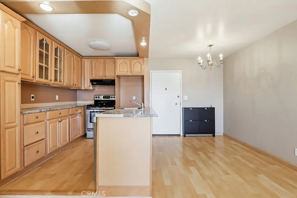 5585 E Pacific Coast E 353, Long Beach, California 90804 home-pic-14