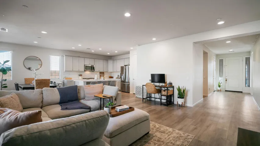 66168 Agave Way Interior-34