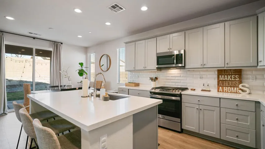66168 Agave Way Interior-28