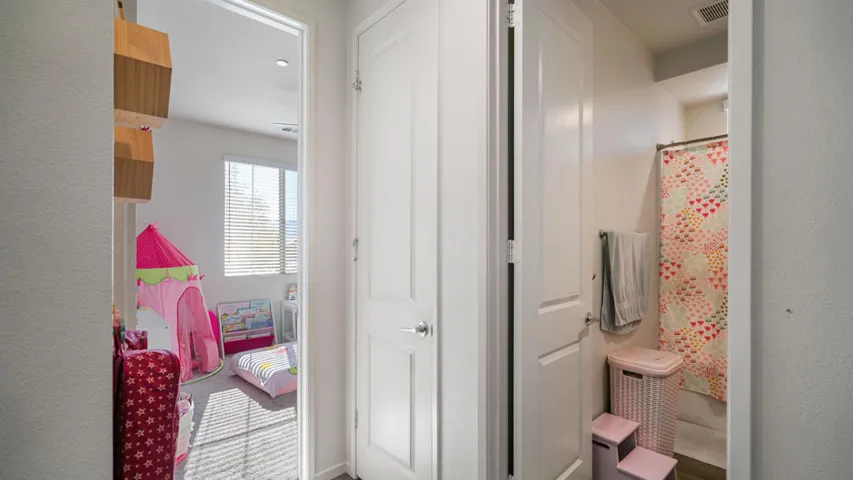 66168 Agave Way Interior-20
