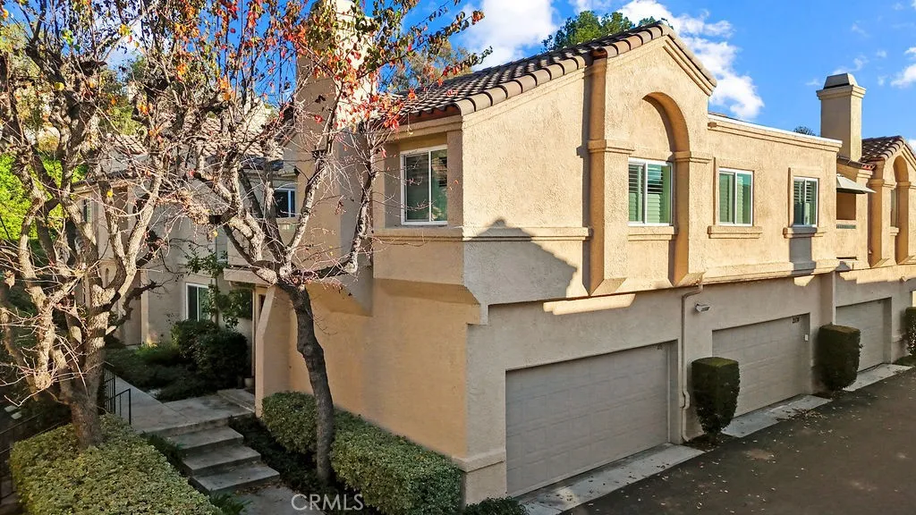 21174 Gladiolos, Lake Forest, California 92630 home-pic-1