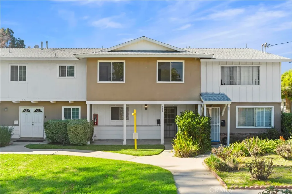 684 E Lee, Azusa, California 91702 home-pic-1