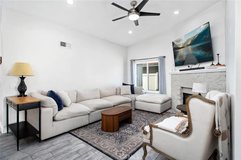 26108 Baldy Peak, Menifee, California 92586 home-pic-12