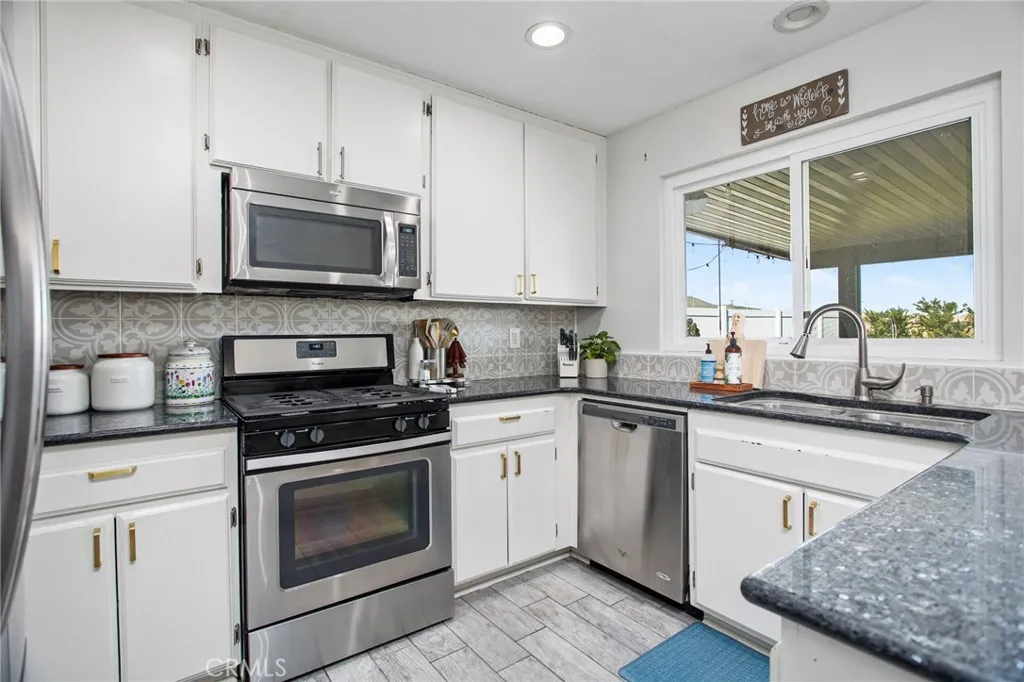 26108 Baldy Peak, Menifee, California 92586 home-pic-18