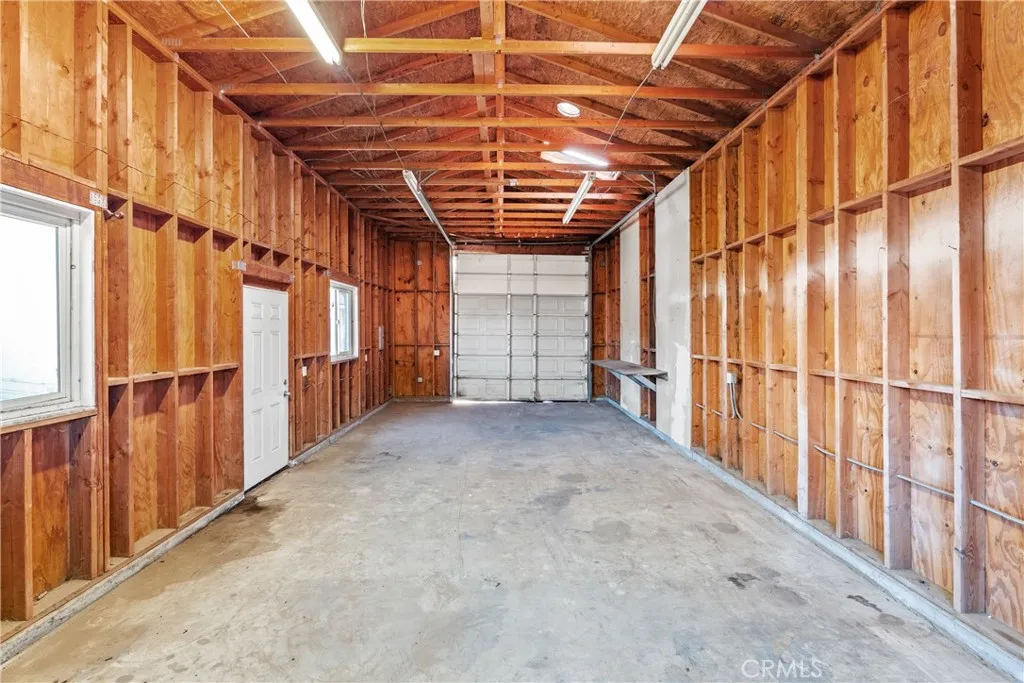 13341 Holbeck Court, Moreno Valley, California 92553 home-pic-25