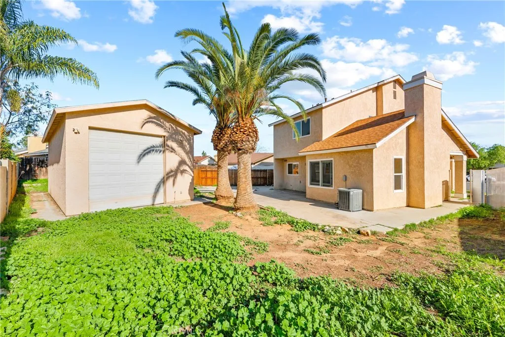 13341 Holbeck Court, Moreno Valley, California 92553 home-pic-4