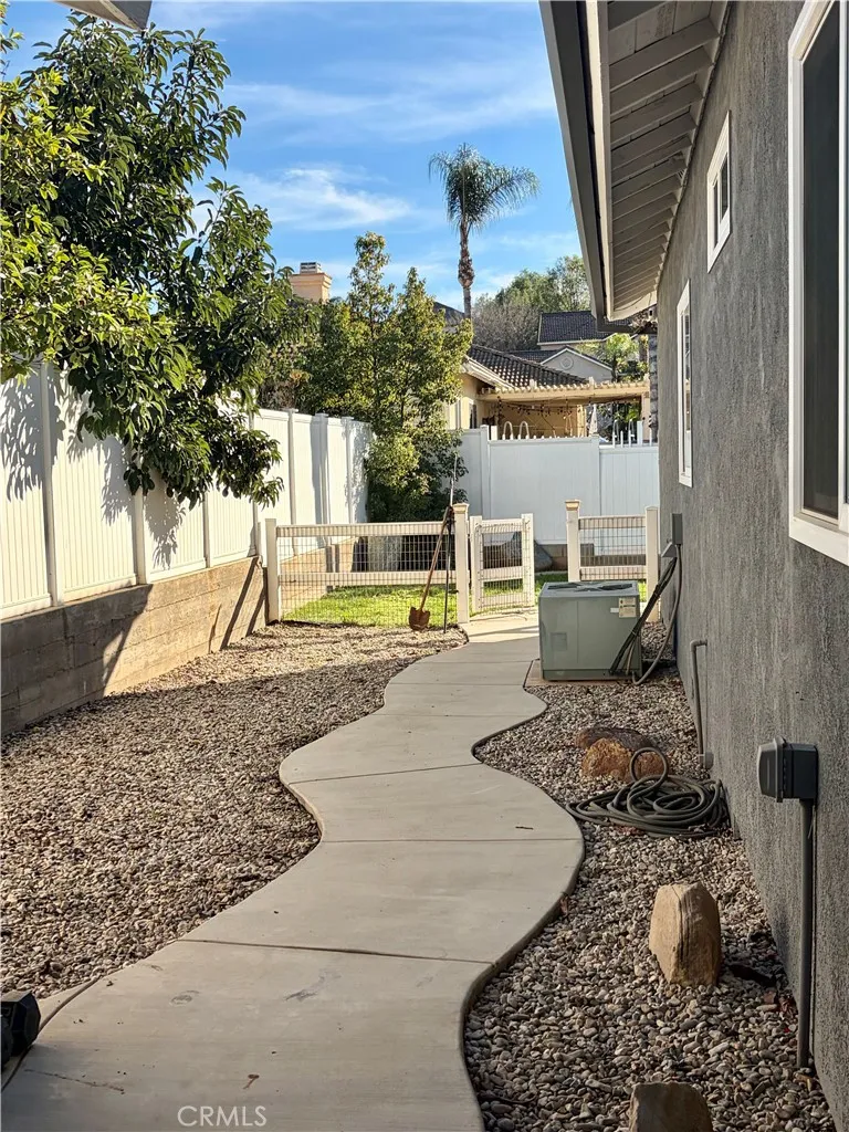 14445 Sunset Ridge, Riverside, California 92503 home-pic-44