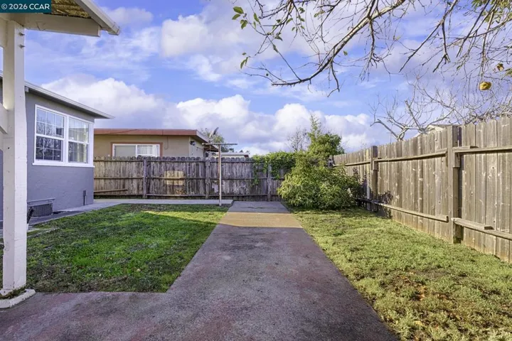 2375 2375 Andrade Ave, Richmond, California 94804