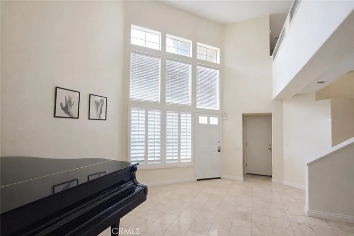 2100 Camellia Lane, Fullerton, California 92833