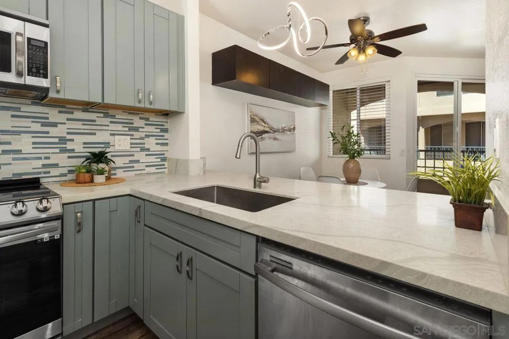 6161 Calle Mariselda 408, San Diego, California 92124 home-pic-12