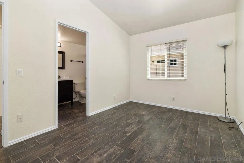 6161 Calle Mariselda 408, San Diego, California 92124 home-pic-20