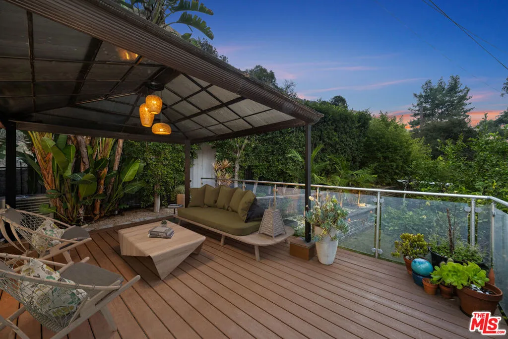 2250 Nichols Canyon Road, Los Angeles, California 90046 home-pic-9