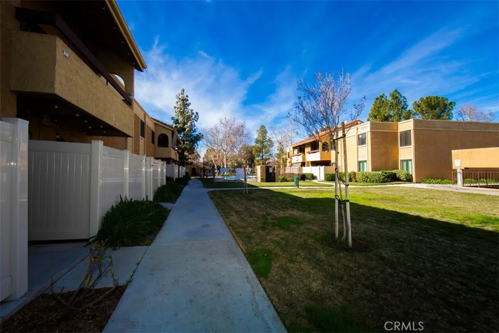 18756 Mandan 1514, Canyon Country, California 91351 home-pic-44
