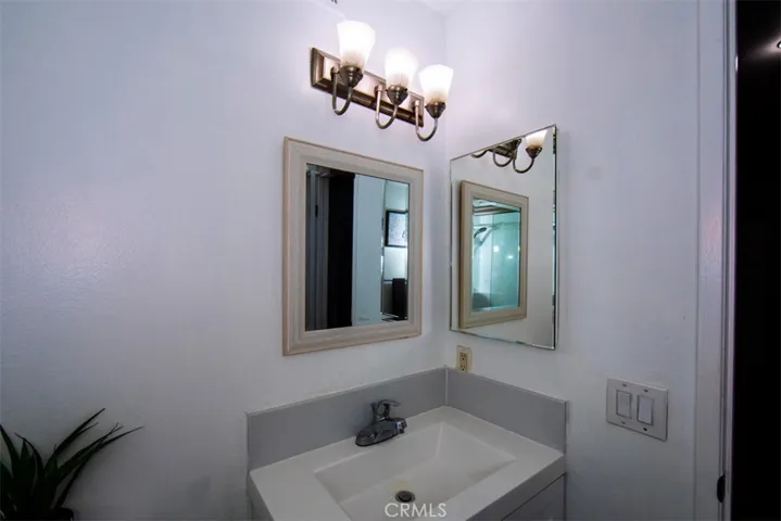 Master bedroom bathroom