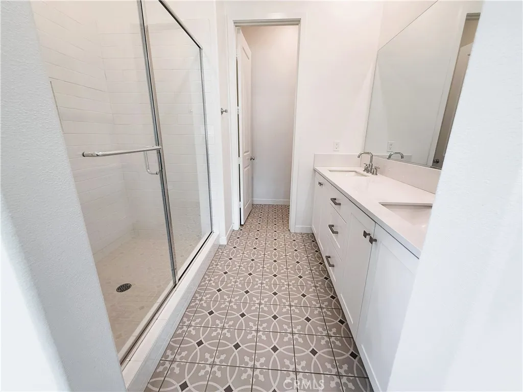 27078 Painted Sky Way, Valencia, California 91381 home-pic-23