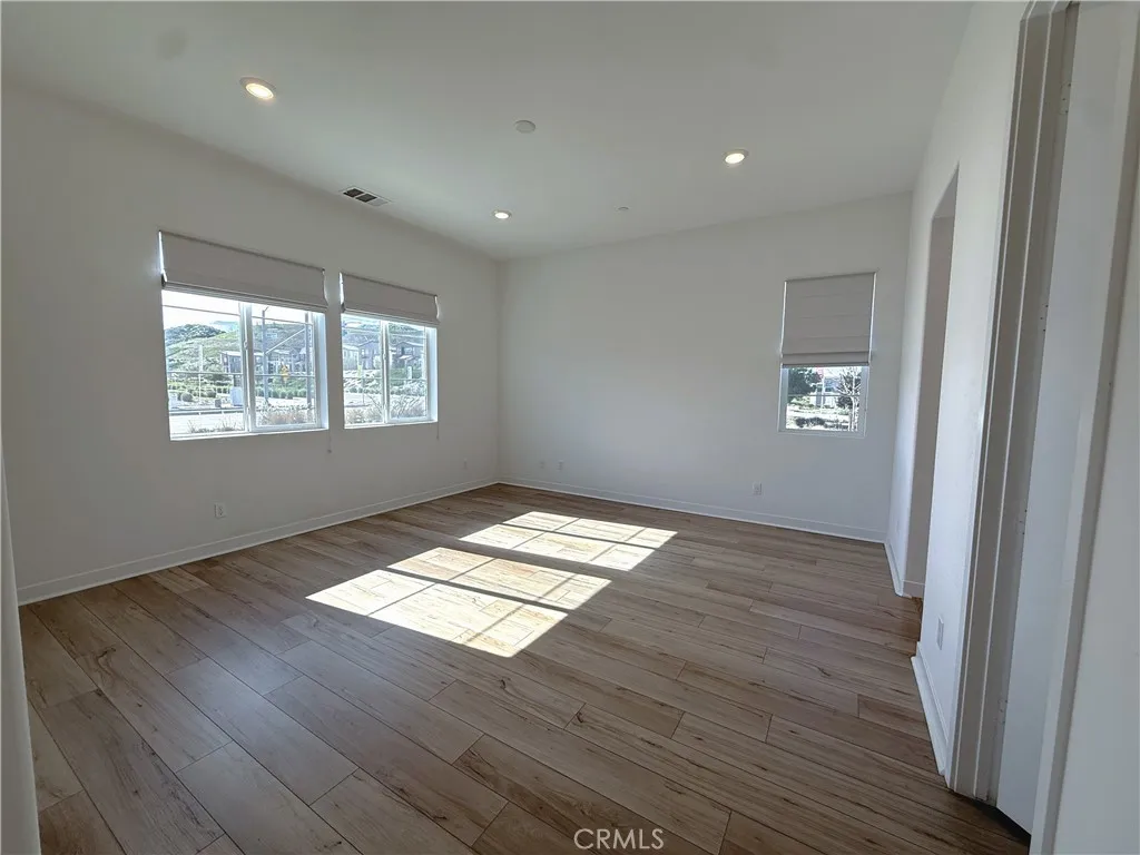 27078 Painted Sky Way, Valencia, California 91381 home-pic-19