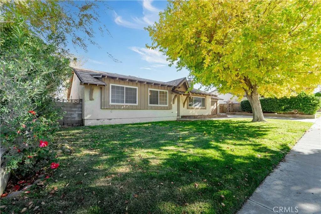 41852 Shain Lane, Lancaster, California 93536 home-pic-3