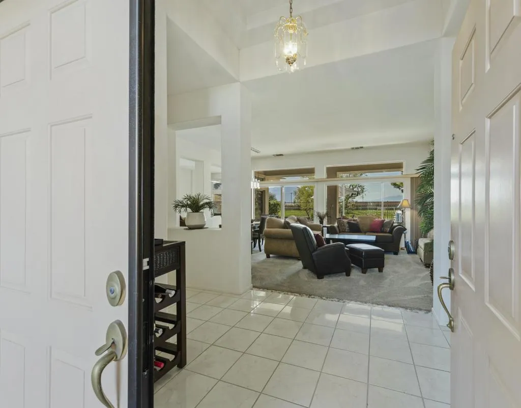 38129 Grand Oaks Avenue, Palm Desert, California 92211 home-pic-4