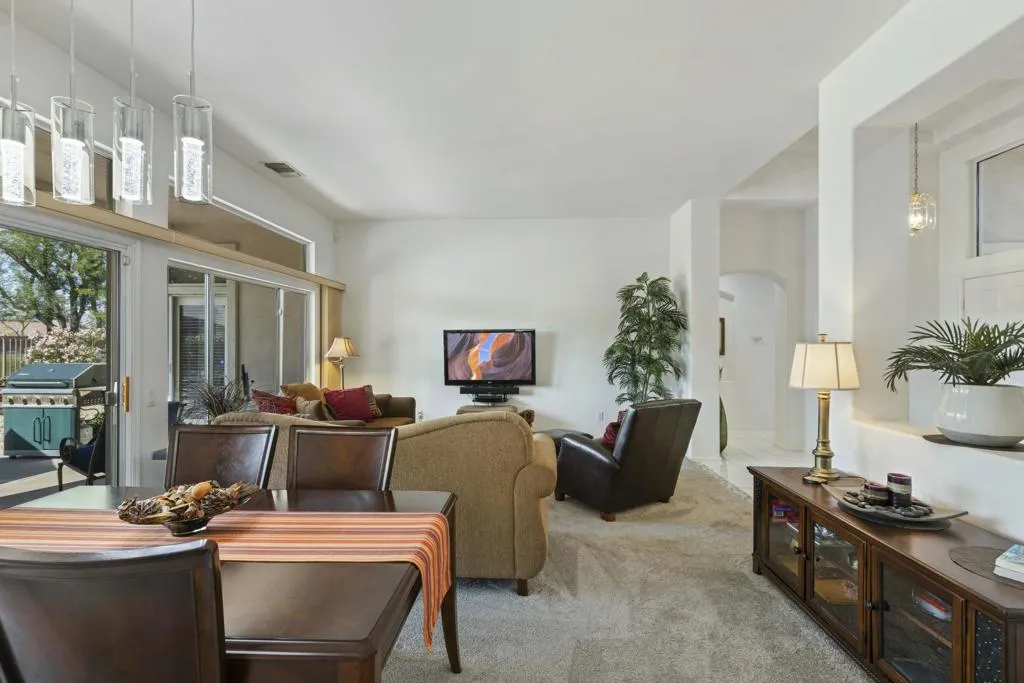 38129 Grand Oaks Avenue, Palm Desert, California 92211 home-pic-7