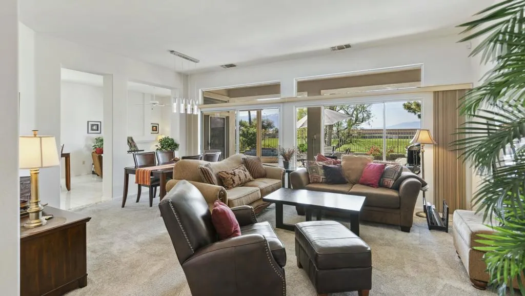 38129 Grand Oaks Avenue, Palm Desert, California 92211 home-pic-5