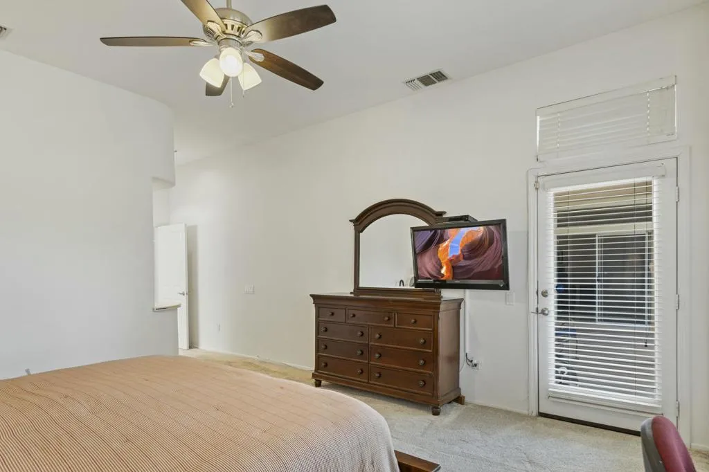 38129 Grand Oaks Avenue, Palm Desert, California 92211 home-pic-18
