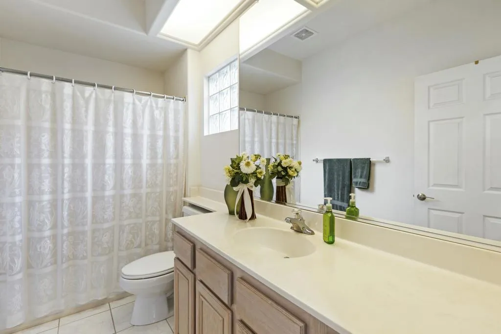 38129 Grand Oaks Avenue, Palm Desert, California 92211 home-pic-23