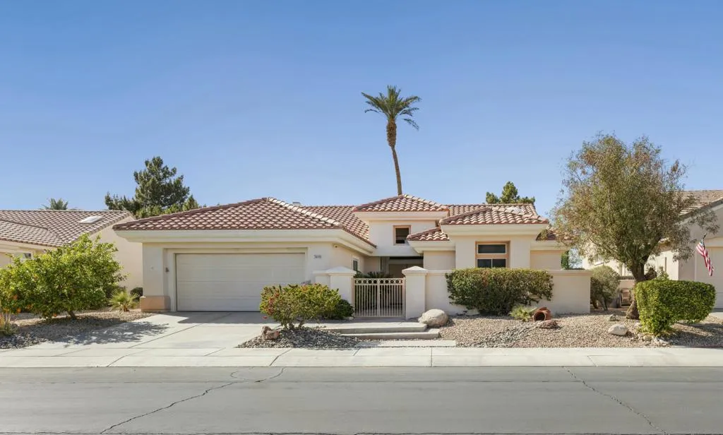 38129 Grand Oaks Avenue, Palm Desert, California 92211 home-pic-2