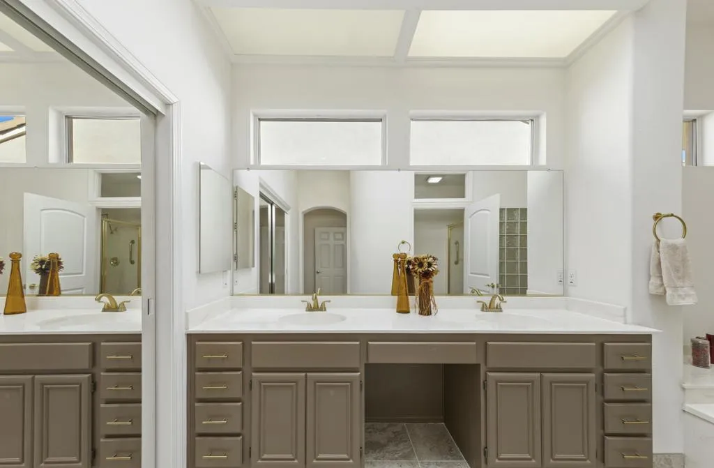 38129 Grand Oaks Avenue, Palm Desert, California 92211 home-pic-19