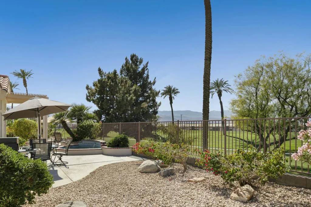 38129 Grand Oaks Avenue, Palm Desert, California 92211 home-pic-29