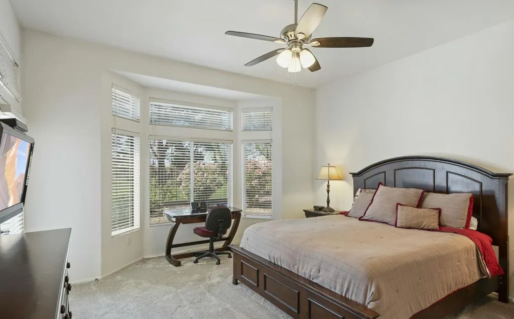 38129 Grand Oaks Avenue, Palm Desert, California 92211 home-pic-17