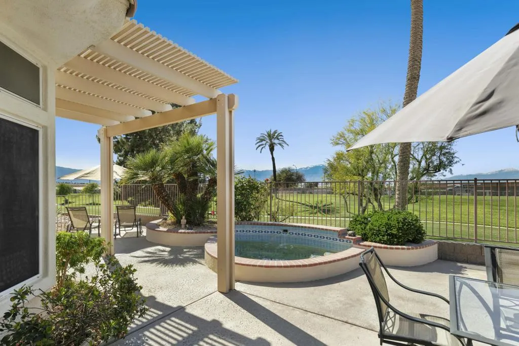 38129 Grand Oaks Avenue, Palm Desert, California 92211 home-pic-1