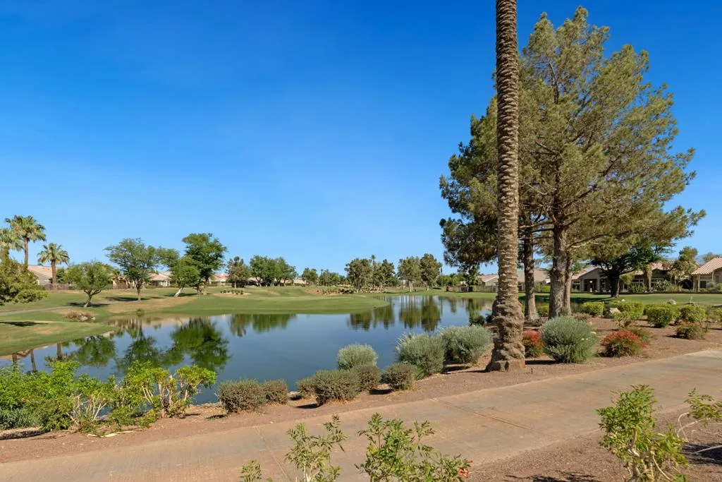 38129 Grand Oaks Avenue, Palm Desert, California 92211 home-pic-36