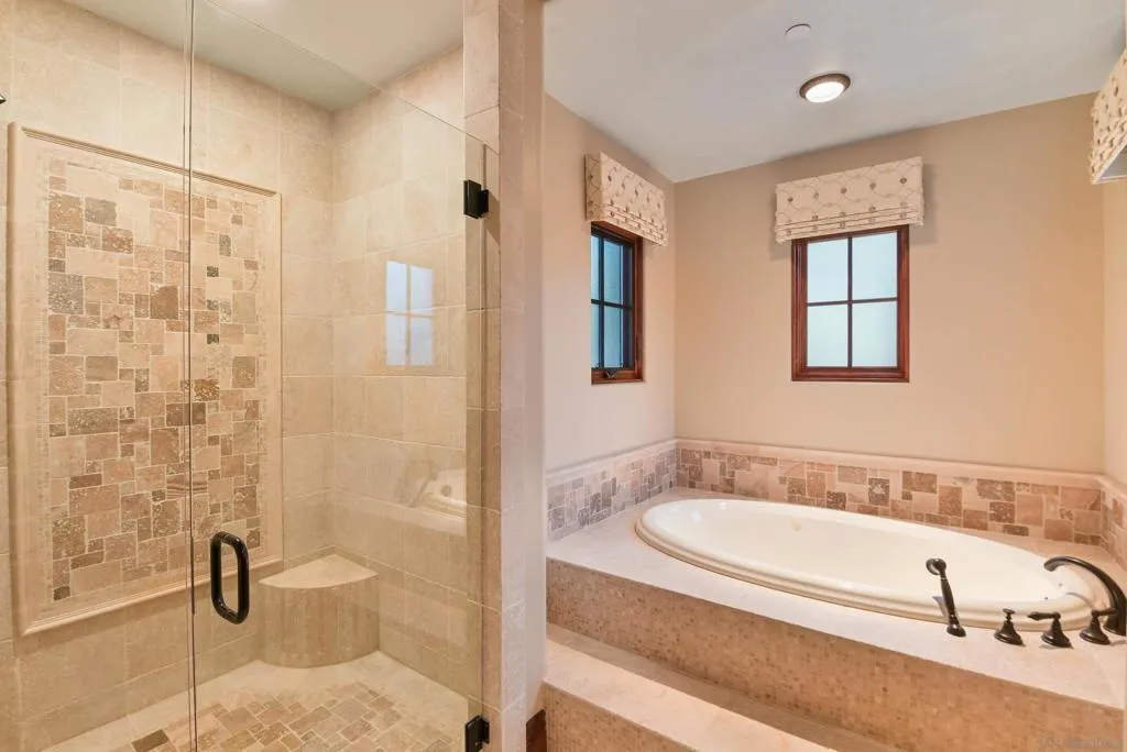 14926 Encendido, San Diego, California 92127 home-pic-14