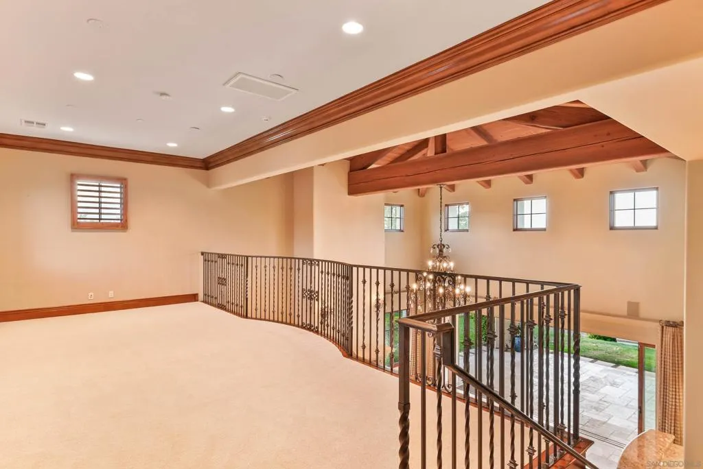 14926 Encendido, San Diego, California 92127 home-pic-37