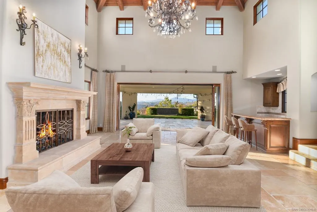 14926 Encendido, San Diego, California 92127 home-pic-2