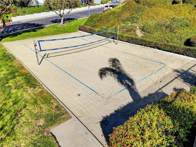 Community volleyball​​‌​​​​‌​​‌‌​​‌​​​‌‌​​​‌​​‌‌​​‌‌​​‌‌​​​​ court